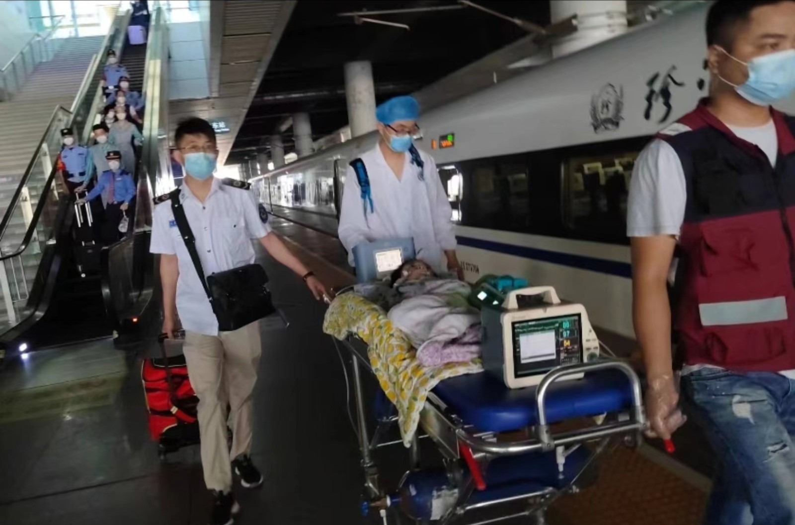 伊通高铁转运公司